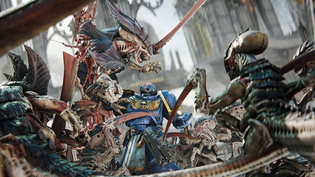 Fighting Tyranid hordes in Space Marine 2